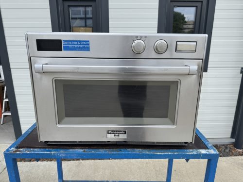 Panasonic NE-3240 - 44 literes, manuális, 3200W | 3 fázisú professzionális mikróhullámú sütő