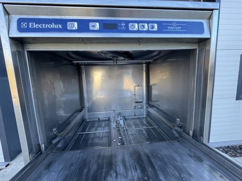 Electrolux WT30E professzionális tányérmosogatógép